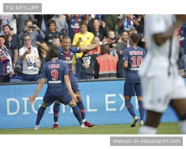 巴黎连续快速分球行云流水